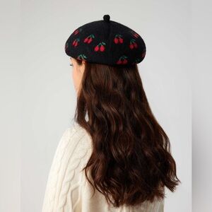 Cherry Knit Beret In Black/Red OS